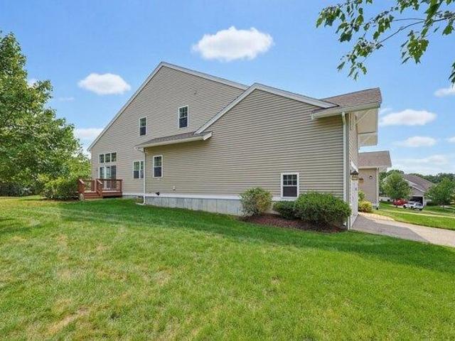 condo with 2 bedroom, Milford MA ES105418969