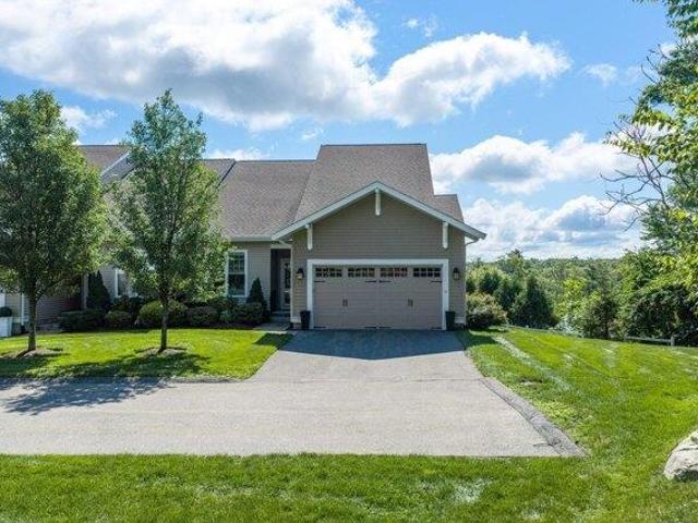 condo with 2 bedroom, Milford MA ES105419005