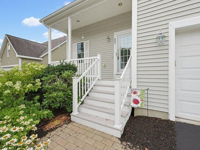 condo with 2 bedroom, Milford MA ES105514403