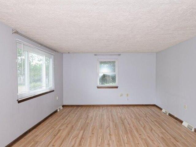 condo with 2 bedroom, Milford MA ES105552536