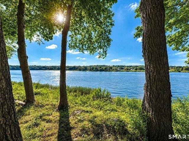 condo with 2 bedroom, Milford CT ES105438105
