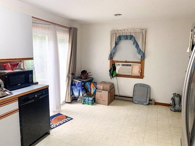 condo with 2 bedroom, Montague MA ES105387296