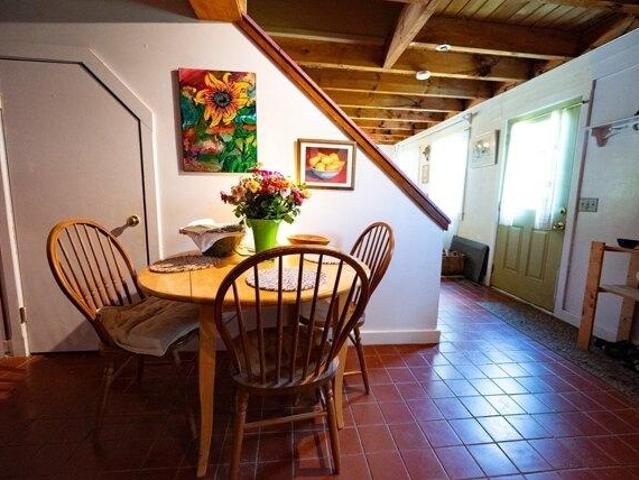 condo with 2 bedroom, Montague MA ES105442650