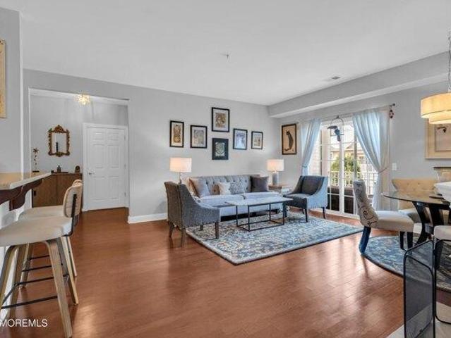 condo with 2 bedroom, Morganville NJ ES105548389