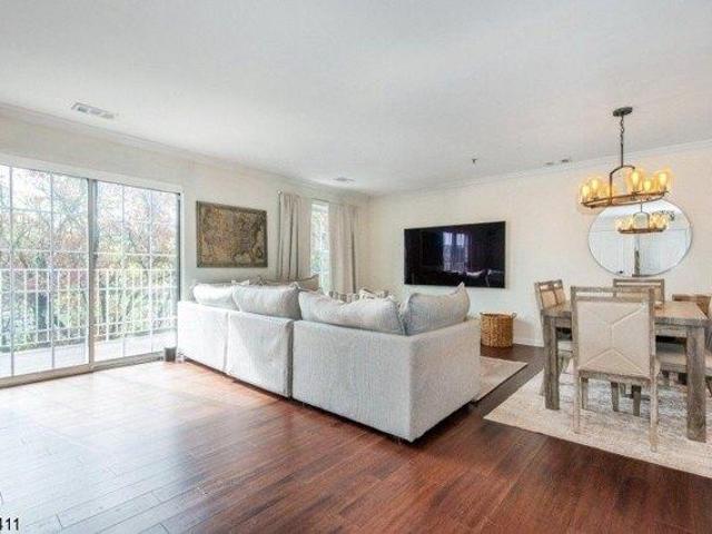 condo with 2 bedroom, Morristown NJ ES105316294