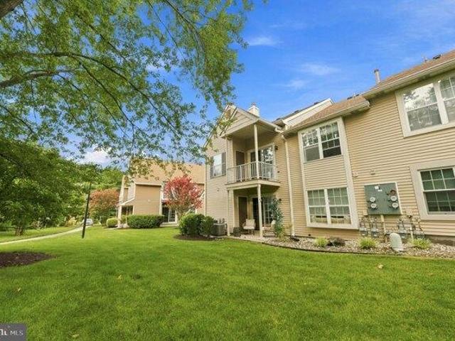 condo with 2 bedroom, Mount Laurel NJ ES105254942