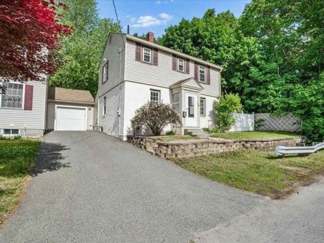 condo with 2 bedroom, Nashua NH ES104835738