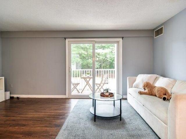 condo with 2 bedroom, Natick MA ES105588367