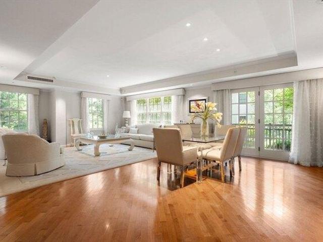 condo with 2 bedroom, Newton MA ES105476342