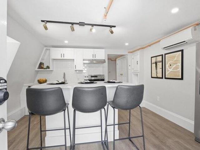 condo with 2 bedroom, Newton MA ES105533079