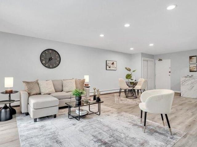 condo with 2 bedroom, Newton MA ES105549707