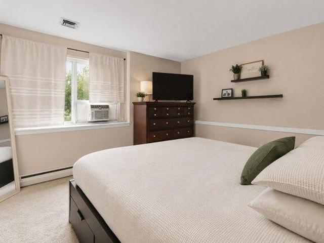 condo with 2 bedroom, New Bedford MA ES105629072