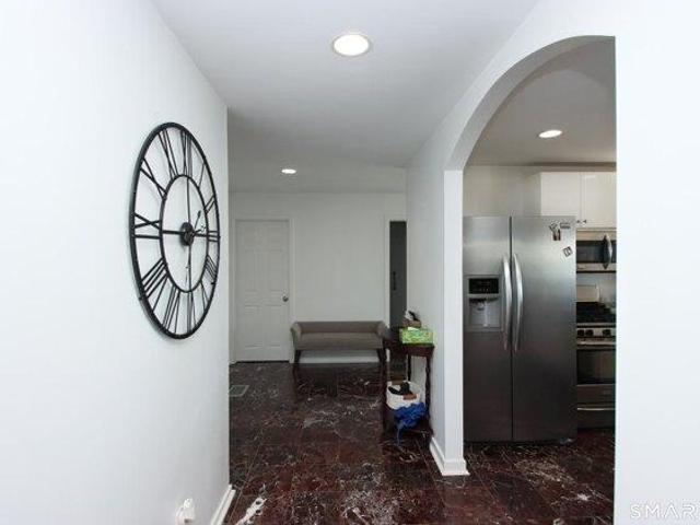 condo with 2 bedroom, New Haven CT ES105513826