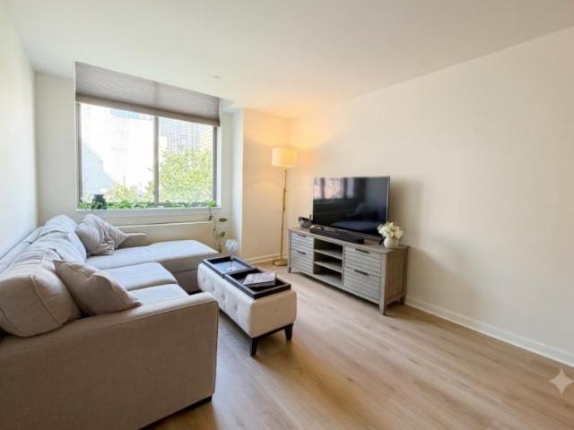 condo with 2 bedroom, NEW YORK NY DS105364438