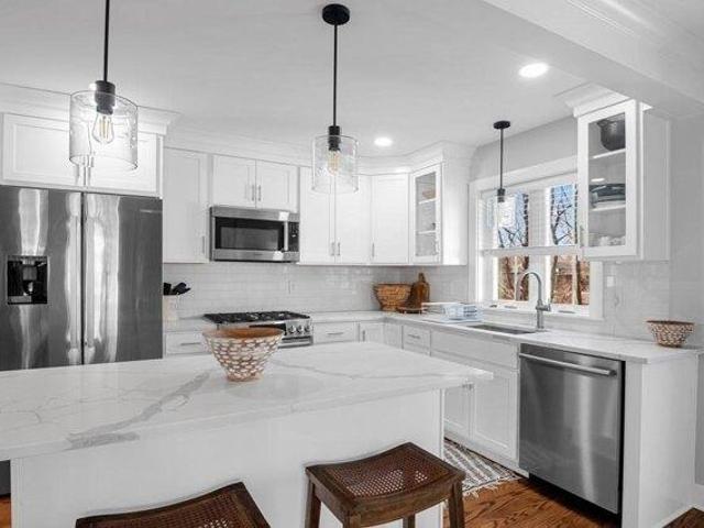 condo with 2 bedroom, Newburyport MA DS104235208
