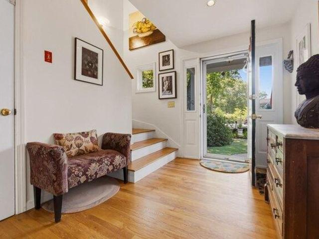 condo with 2 bedroom, Newburyport MA ES105493928