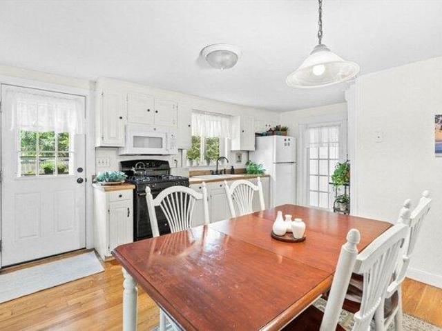 condo with 2 bedroom, Newburyport MA ES105415961