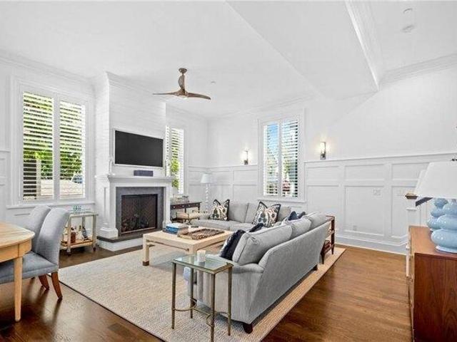 condo with 2 bedroom, Newport RI ES105418277