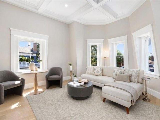 condo with 2 bedroom, Newport RI ES105438971