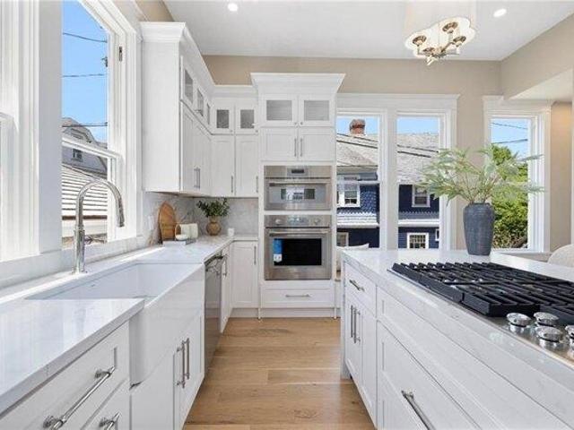 condo with 2 bedroom, Newport RI ES105515737