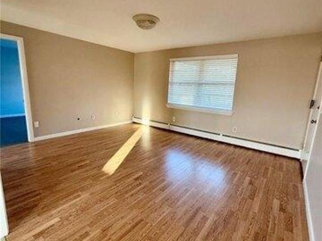 condo with 2 bedroom, Newport RI ES105587937