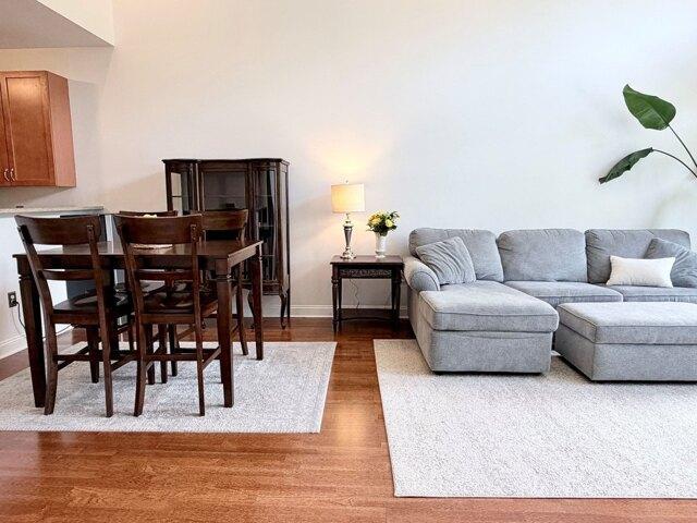 condo with 2 bedroom, North Andover MA ES105477423