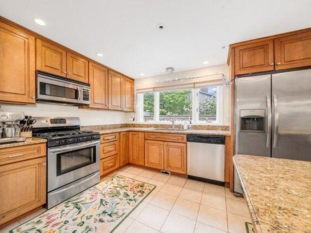 condo with 2 bedroom, North Andover MA ES105559292