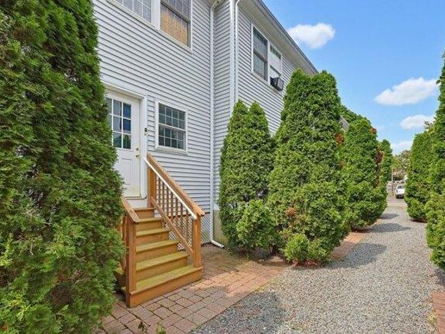 condo with 2 bedroom, North Attleboro MA ES105647966