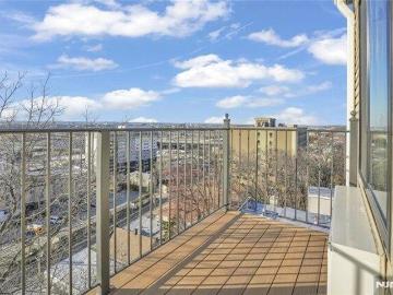 condo with 2 bedroom, North Bergen NJ ES103437574
