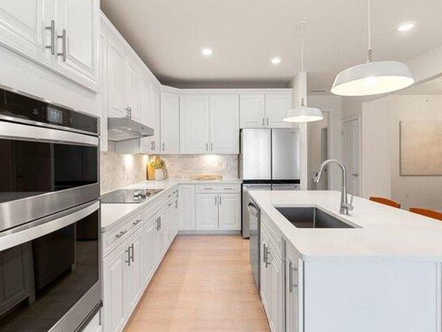 condo with 2 bedroom, North Reading MA ES105474107