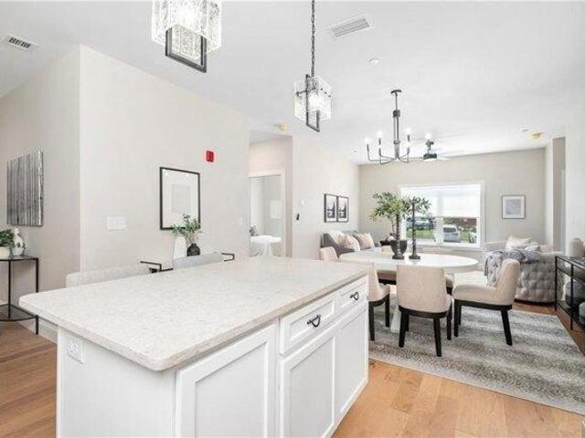 condo with 2 bedroom, North Smithfield RI ES105770994