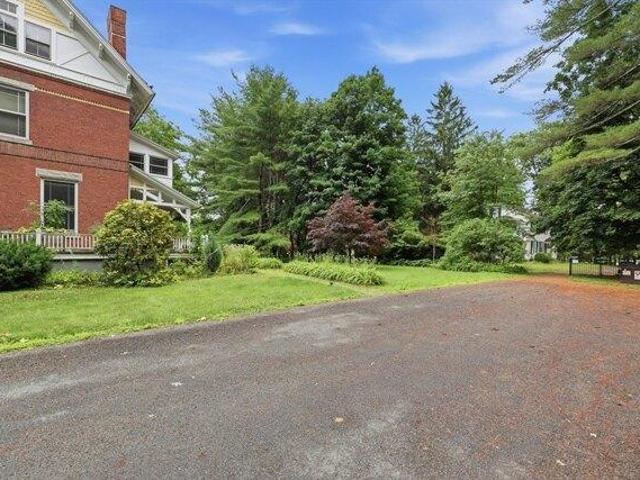condo with 2 bedroom, Northampton MA ES104511072