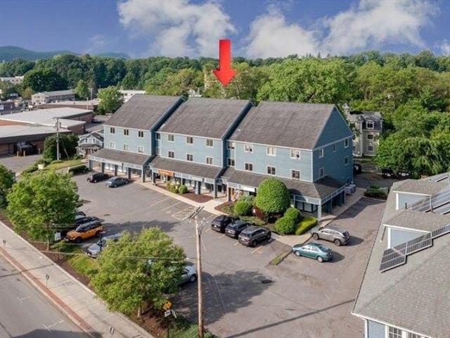 condo with 2 bedroom, Northampton MA ES104607100