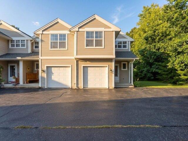 condo with 2 bedroom, Northampton MA ES105401001