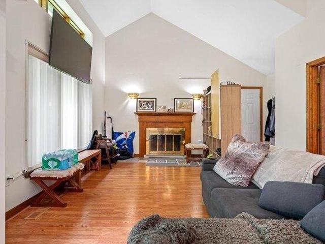 condo with 2 bedroom, Northborough MA ES104606732