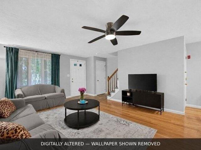 condo with 2 bedroom, Norton MA ES105401043