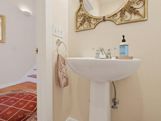 condo with 2 bedroom, Norton MA ES105548357