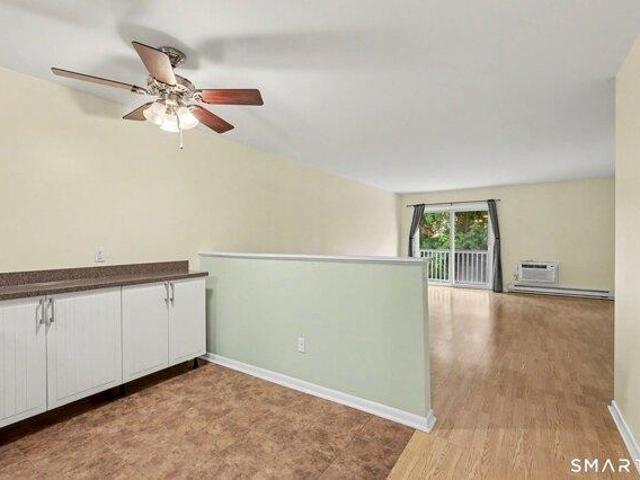 condo with 2 bedroom, Norwalk CT ES105497330