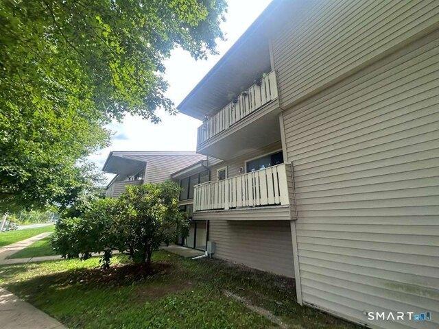 condo with 2 bedroom, Norwich CT ES105681828