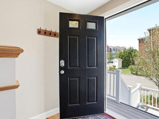 condo with 2 bedroom, Norwood MA ES105512366