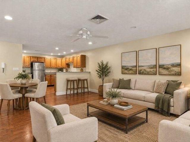 condo with 2 bedroom, Norwood MA ES105534290