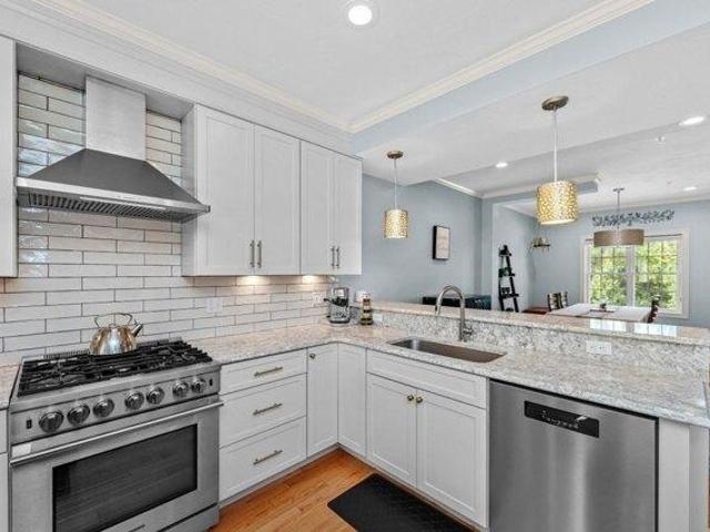 condo with 2 bedroom, Norfolk MA ES105475551