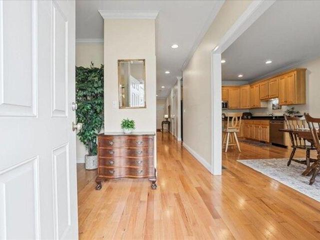 condo with 2 bedroom, Norfolk MA ES105630931