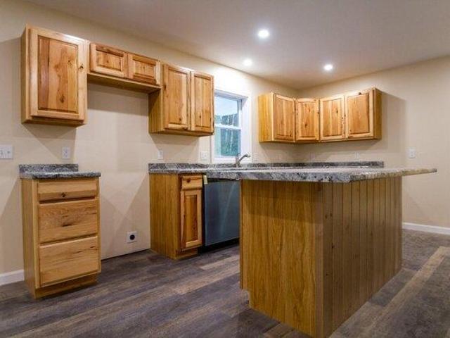 condo with 2 bedroom, Oakland ME ES104541666