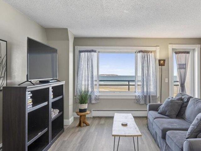condo with 2 bedroom, Old Orchard Beach ME ES105113678