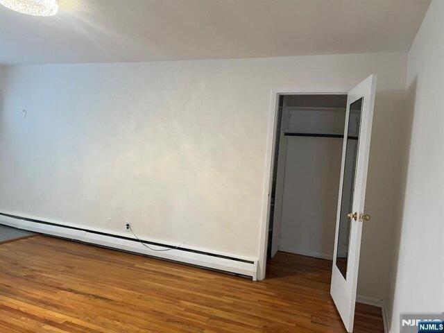 condo with 2 bedroom, Palisades Park NJ ES105512641