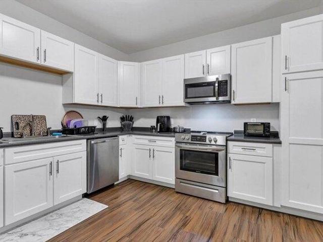 condo with 2 bedroom, Pawtucket RI ES105533939