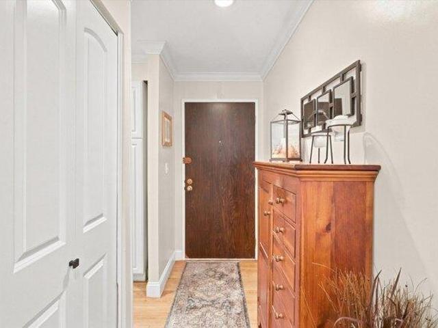 condo with 2 bedroom, Peabody MA ES105549767