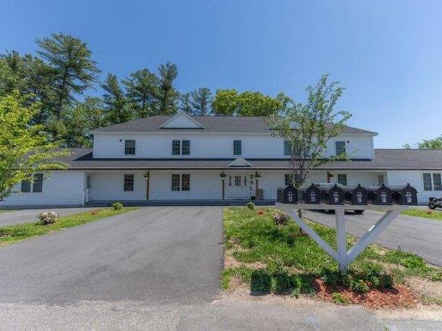 condo with 2 bedroom, Pelham NH ES104296204