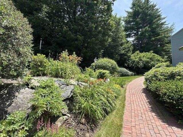 condo with 2 bedroom, Peterborough NH ES105497285